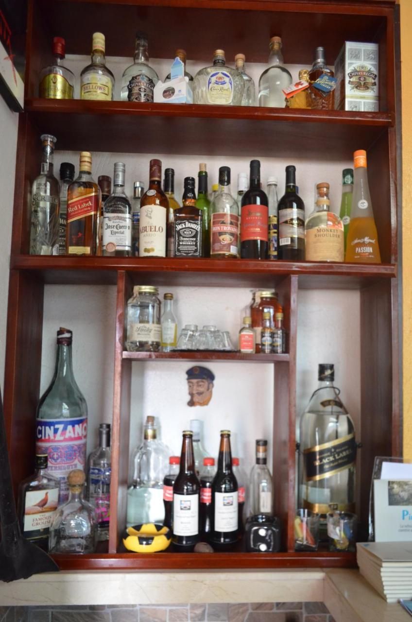 Hostal La Casa De Rodrigo Baeza Extérieur photo