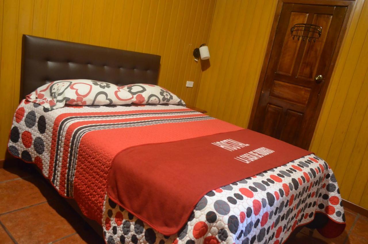 Hostal La Casa De Rodrigo Baeza Extérieur photo