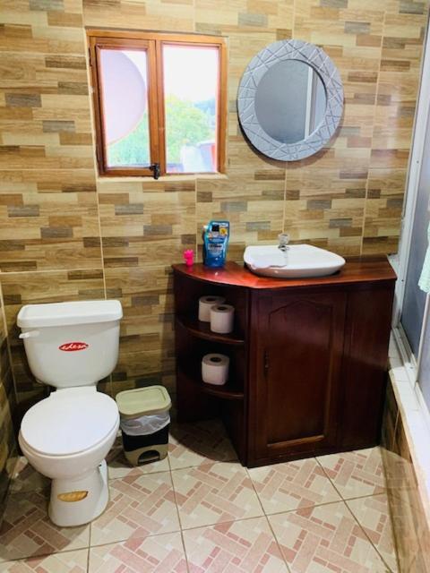 Hostal La Casa De Rodrigo Baeza Extérieur photo